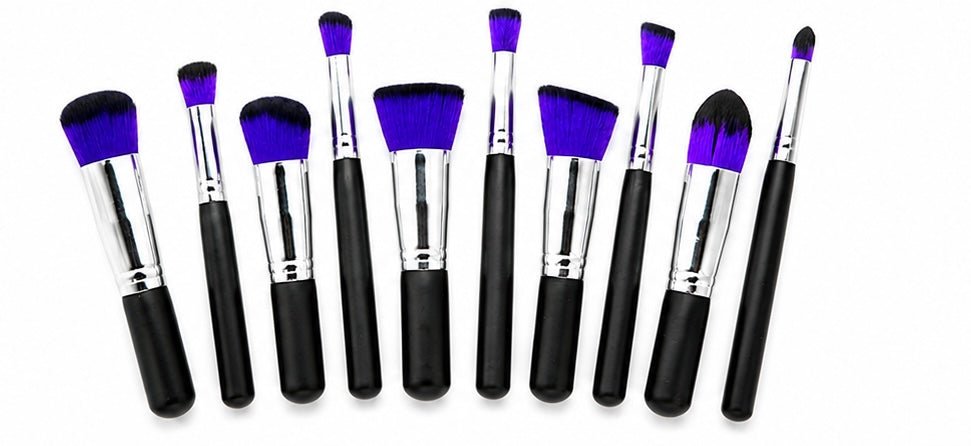 Makeup brush